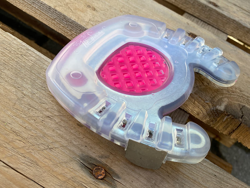 urethane open toe horseshoe with padding material